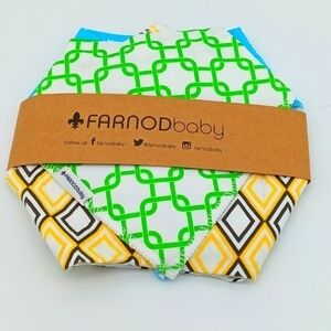 Farnodbaby 4 pc unisex bib set NWT